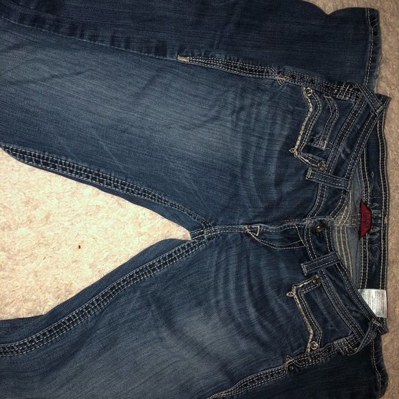 Nice pair of boot cute jeans - Picture 3 of 4